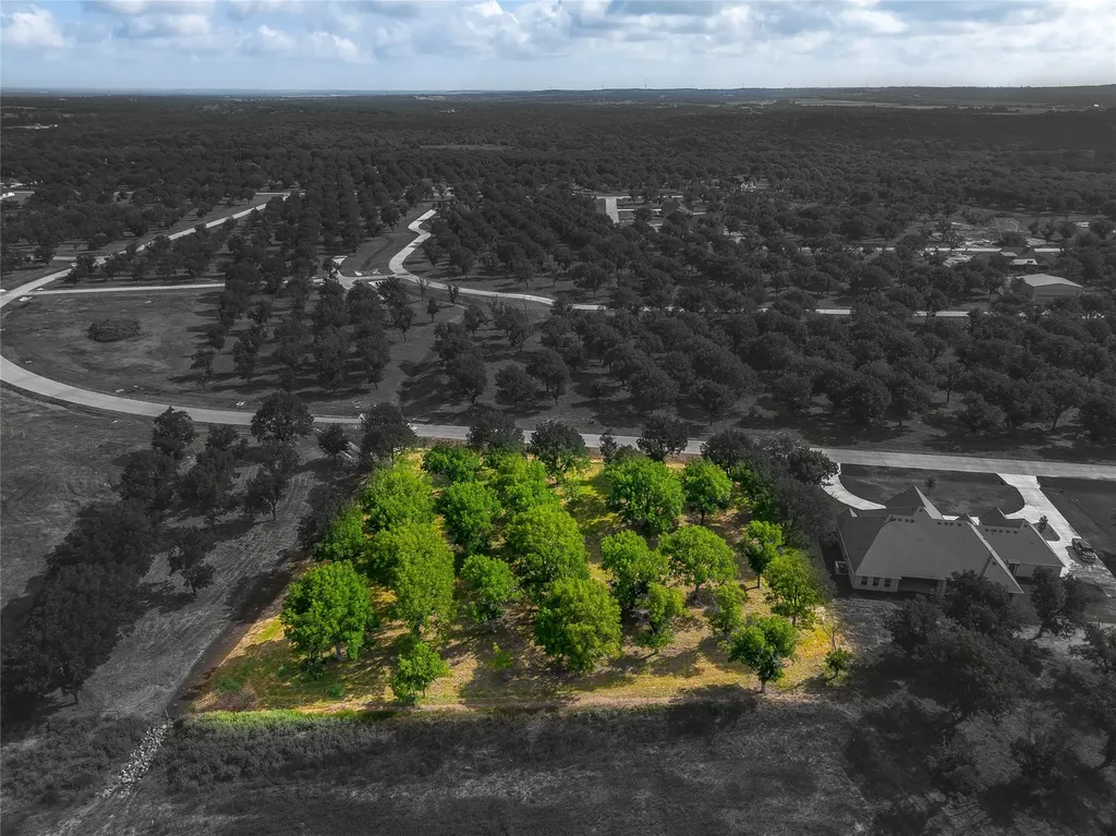 2325 E Landings S Granbury TX 76049