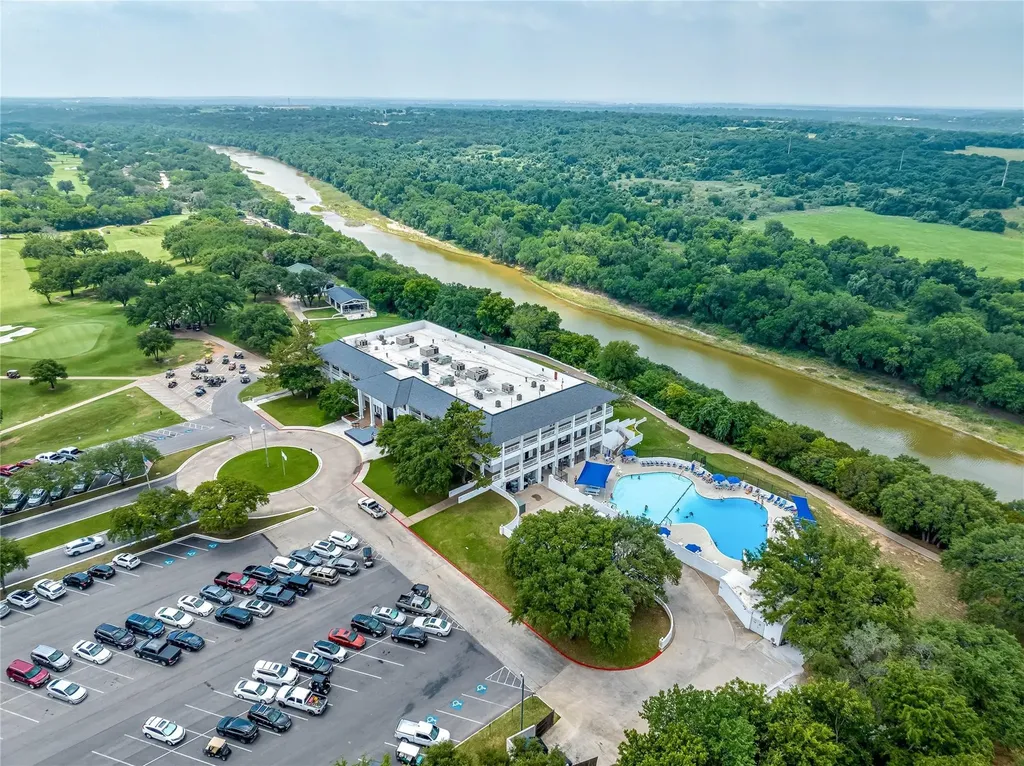 2325 E Landings S Granbury TX 76049
