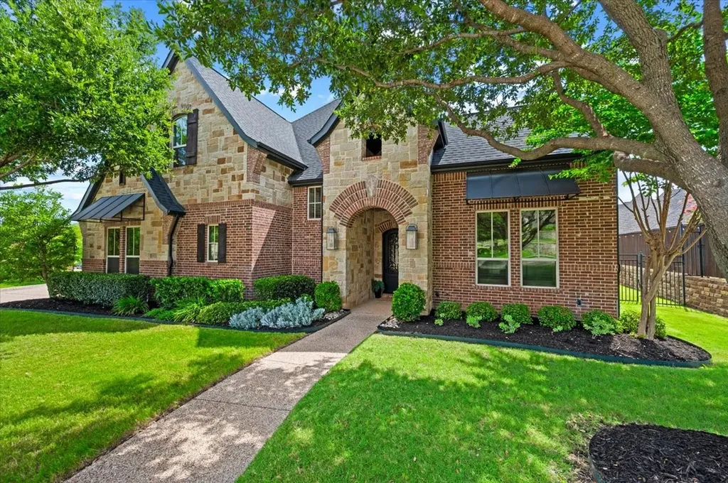 1521 Spanish Bay Drive Keller TX 76248