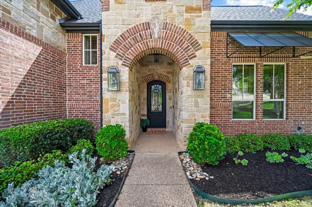 1521 Spanish Bay Drive Keller TX 76248