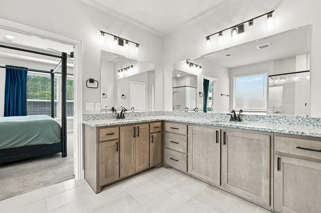 1133 Cardinal Drive Midlothian TX 76065