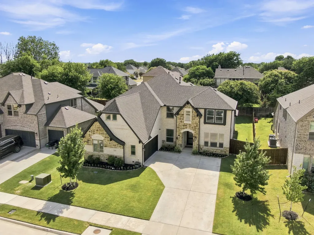 1133 Cardinal Drive Midlothian TX 76065