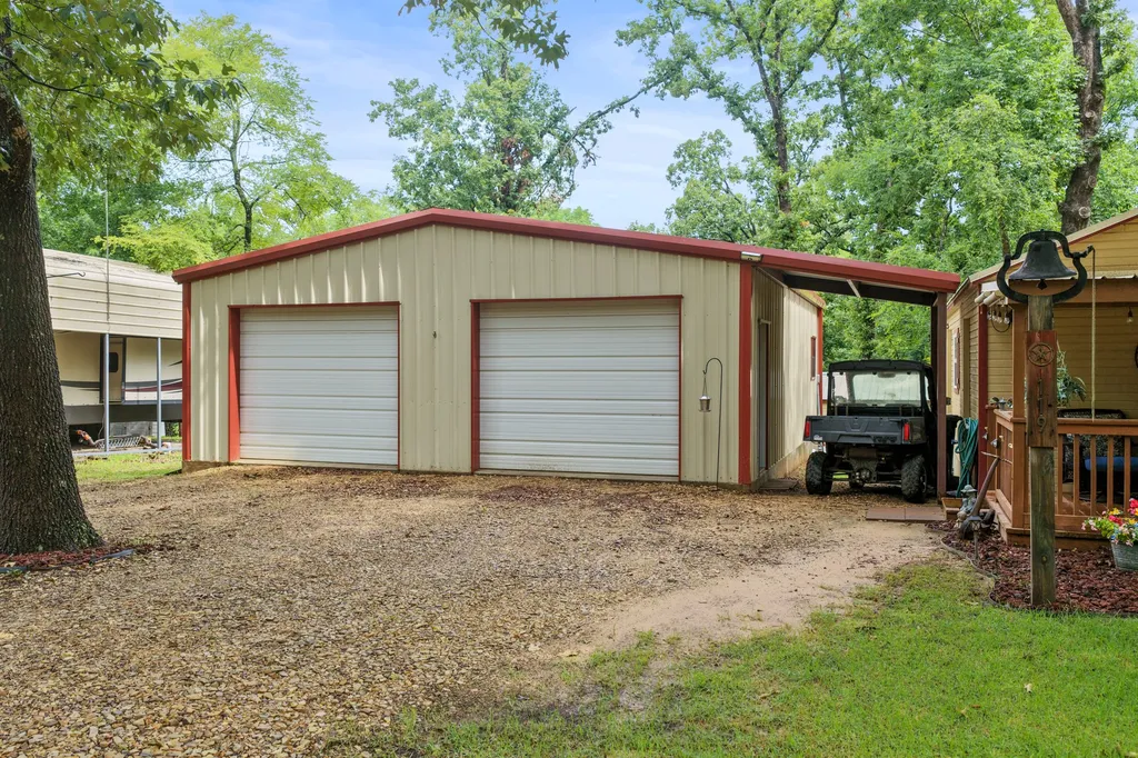 119 Private Road 52614 Pittsburg TX 75686
