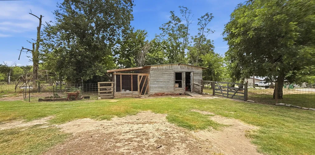 417 W Gentry Street Hamilton TX 76531