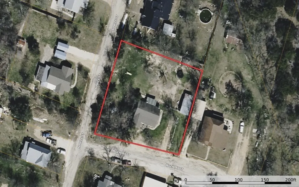 417 W Gentry Street Hamilton TX 76531