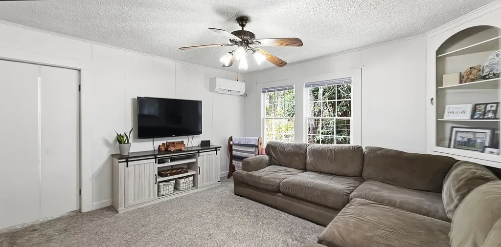 417 W Gentry Street Hamilton TX 76531