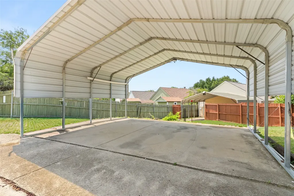 217 Teakwood Lane Lewisville TX 75067
