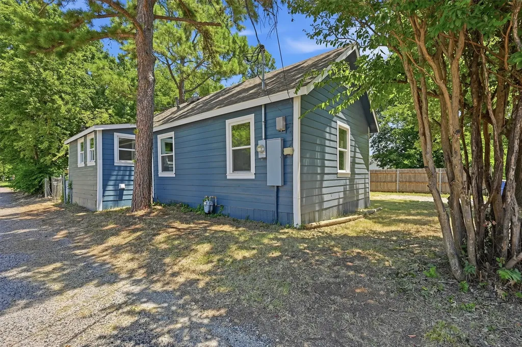 201 Mineral Street Whitesboro TX 76273
