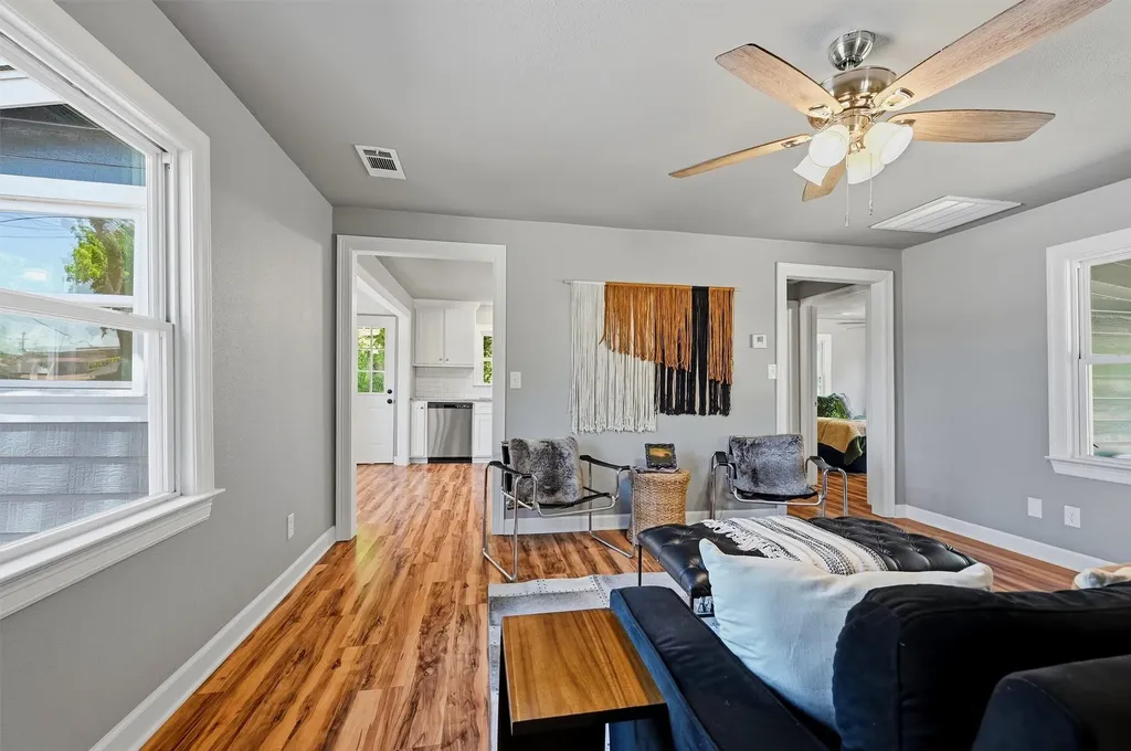 201 Mineral Street Whitesboro TX 76273