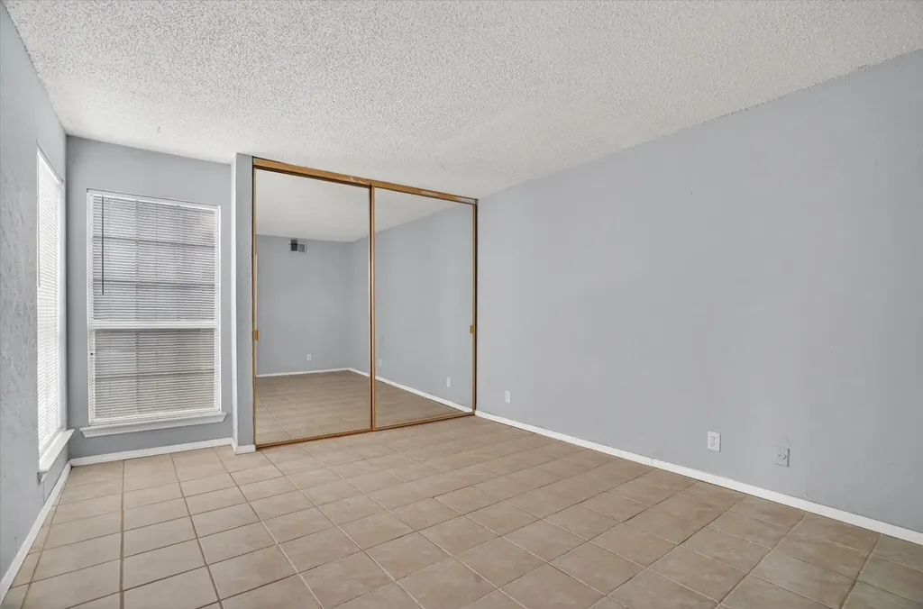 231 Shady Lane Drive Fort Worth TX 76112