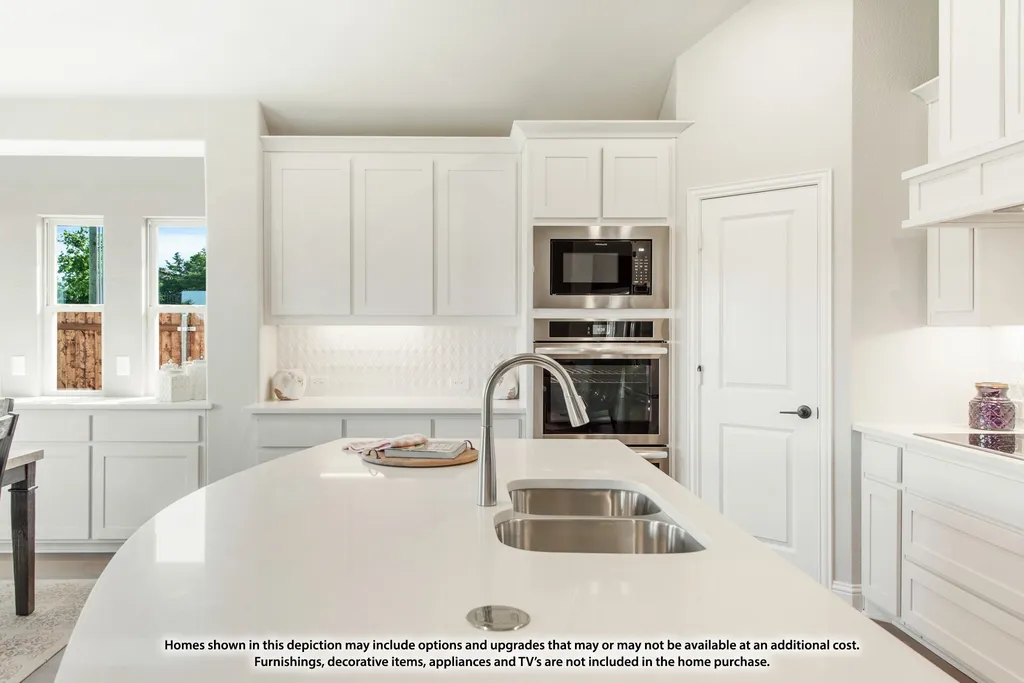552 Hearthstone Boulevard Red Oak TX 75154
