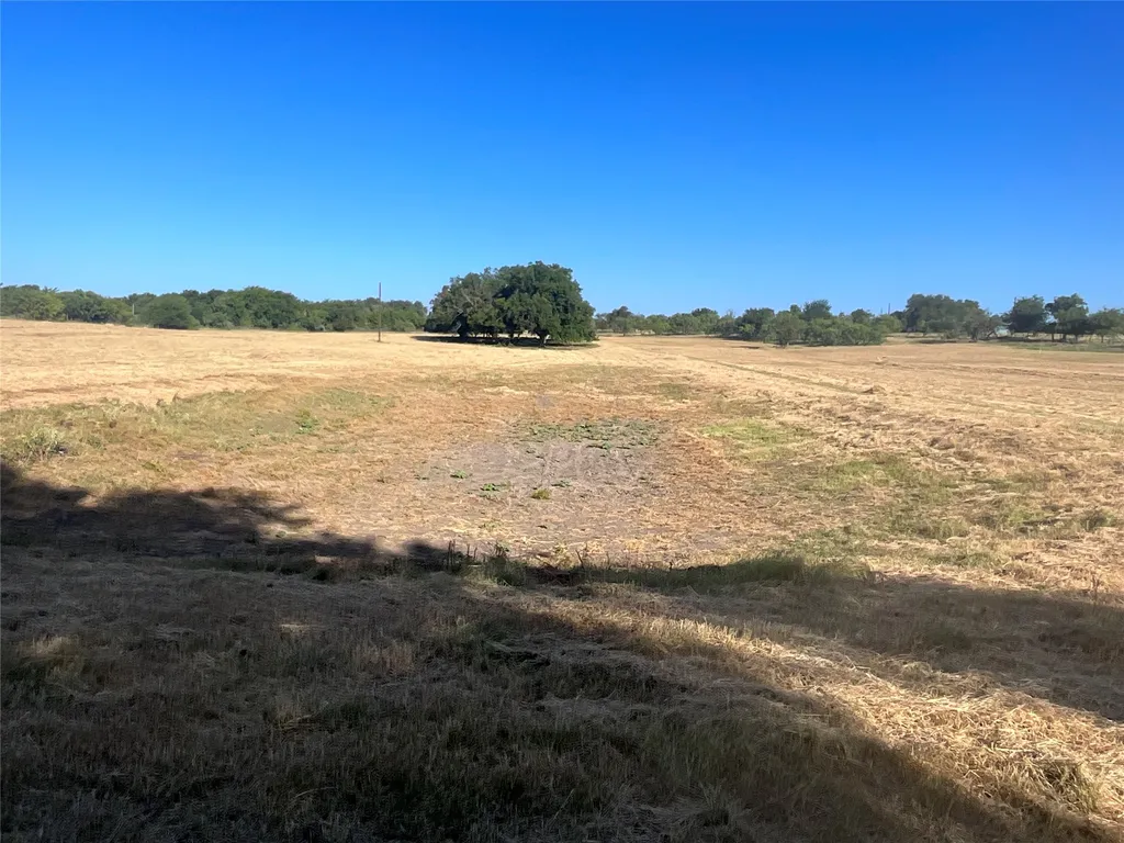 450 Cr 101 Hamilton TX 76531