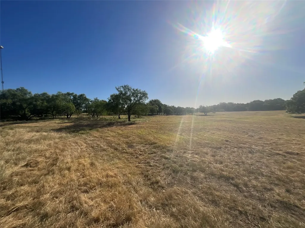 450 Cr 101 Hamilton TX 76531