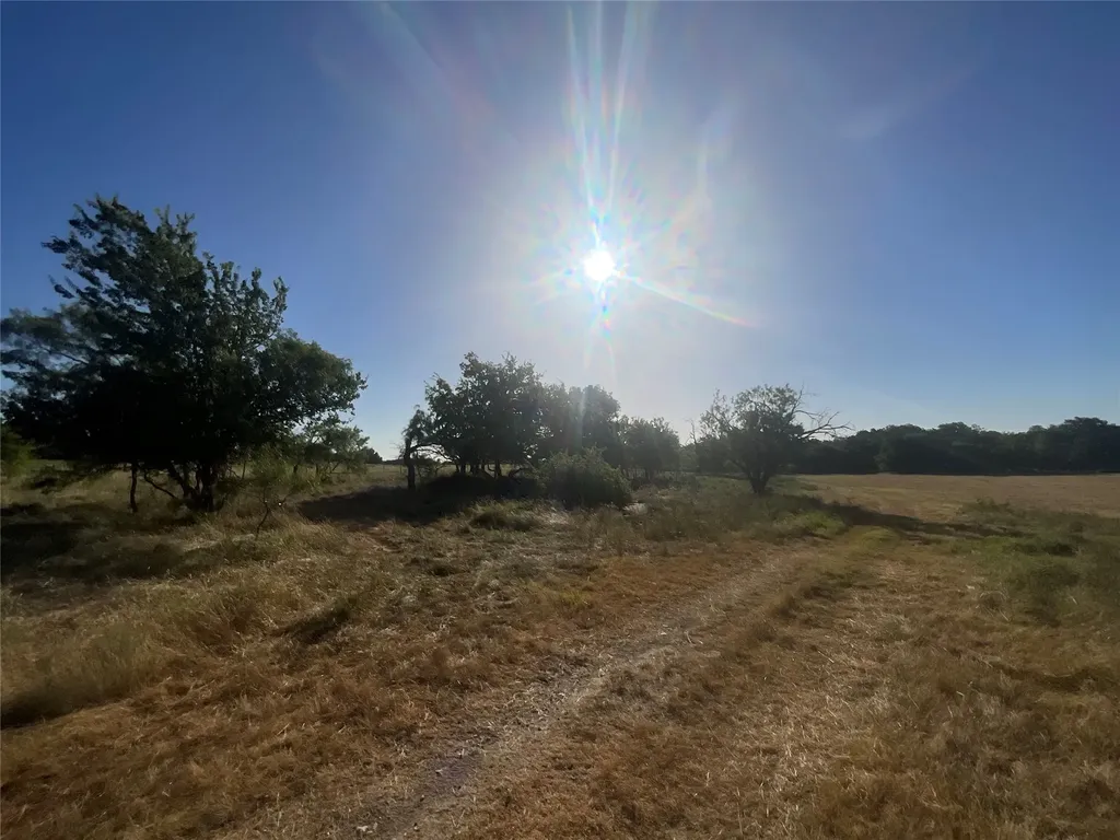450 Cr 101 Hamilton TX 76531