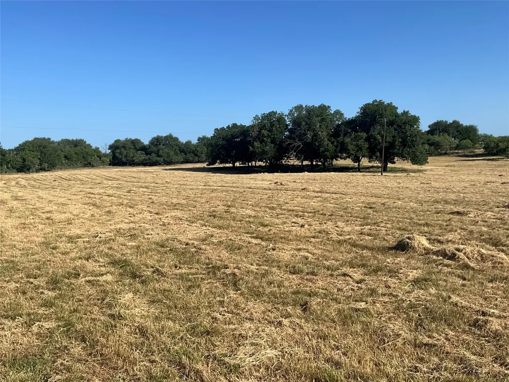 450 Cr 101 Hamilton TX 76531