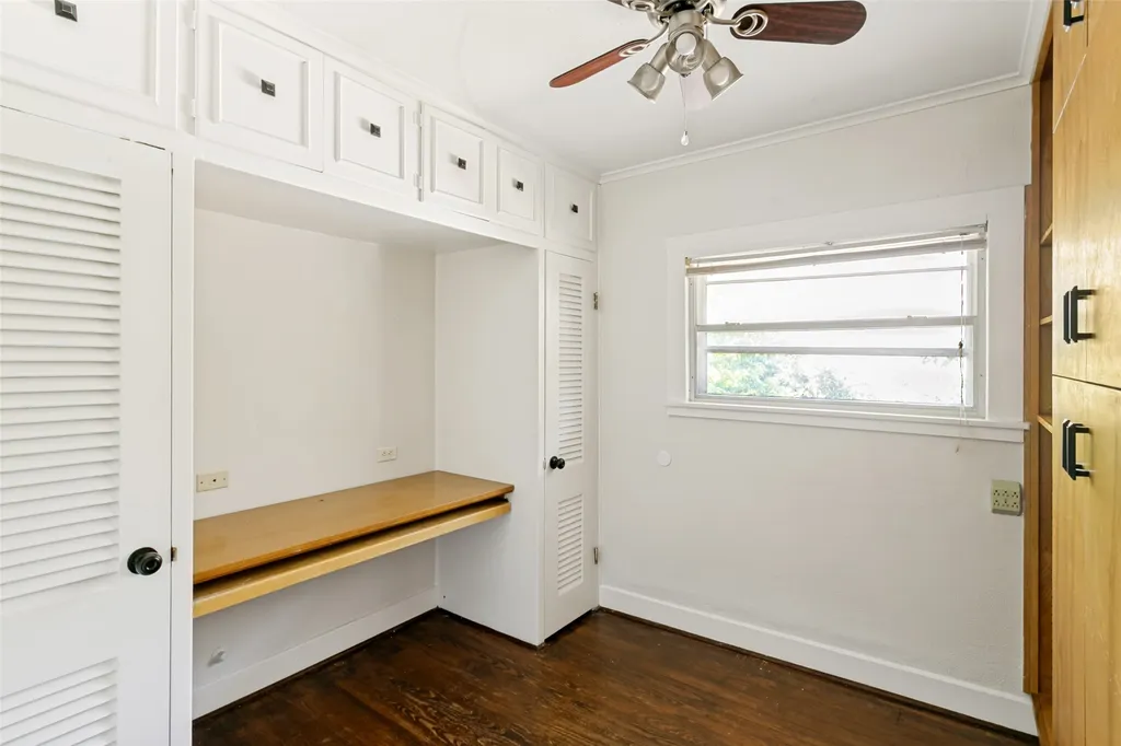 2212 Lipscomb Street Fort Worth TX 76110
