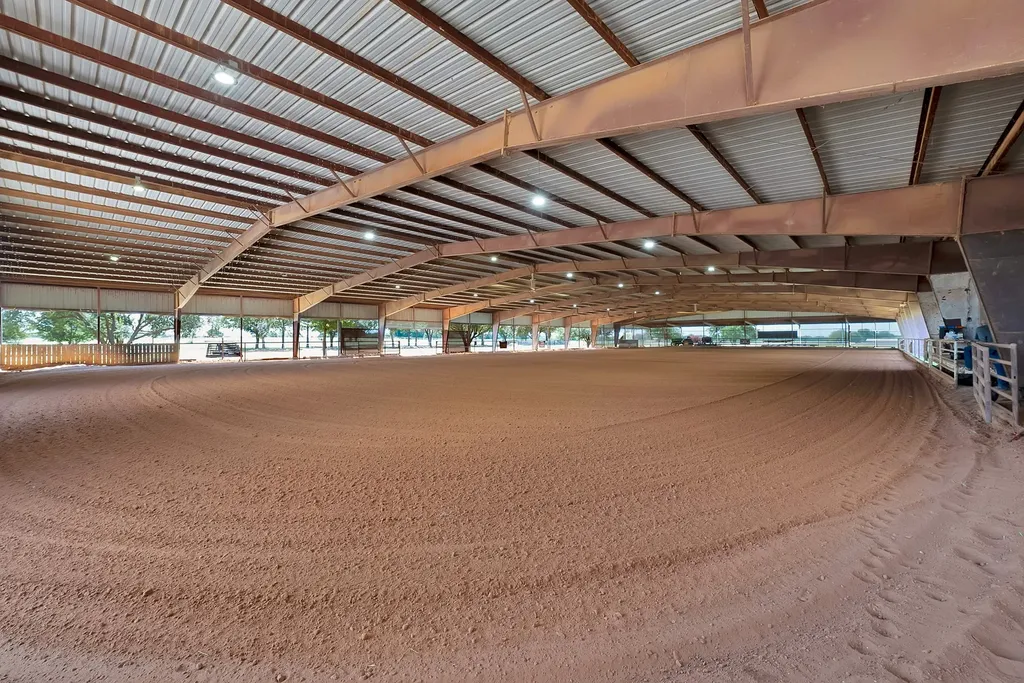 15135 E Fm 922 Tioga TX 76271