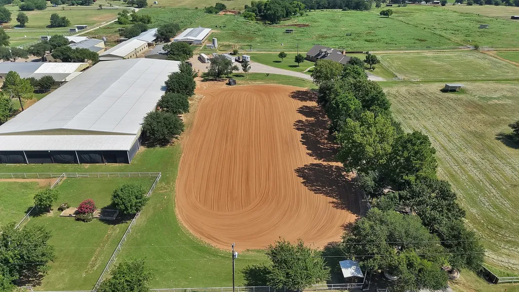 15135 E Fm 922 Tioga TX 76271