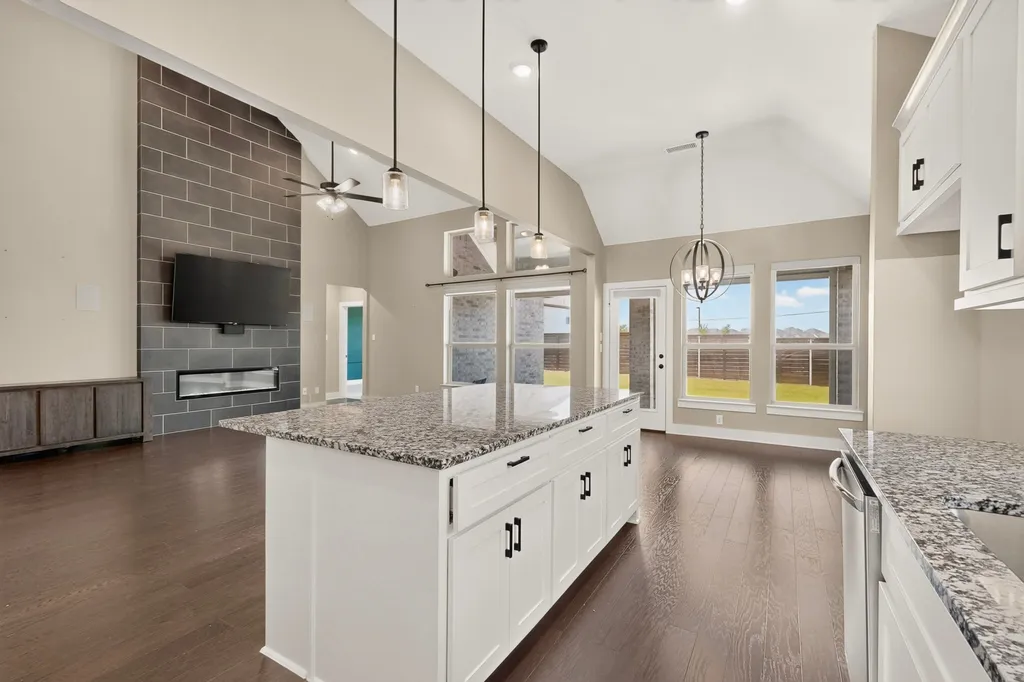 1809 Rustic Vine Road Mesquite TX 75181