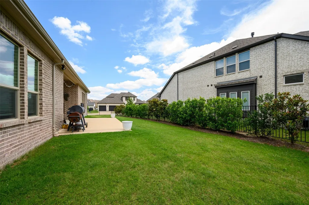 2908 Standing Tall Court Heath TX 75126