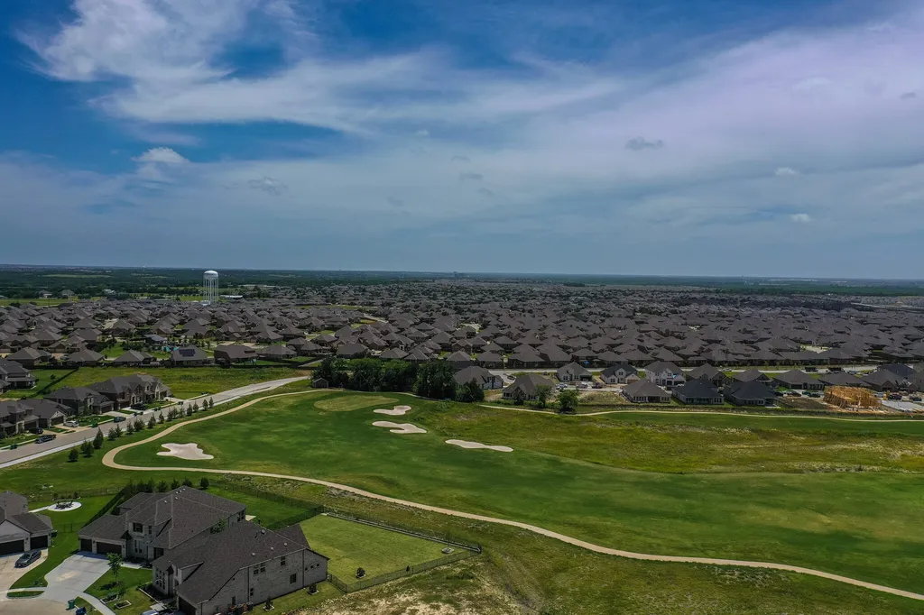2908 Standing Tall Court Heath TX 75126