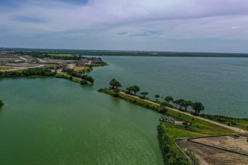 2908 Standing Tall Court Heath TX 75126