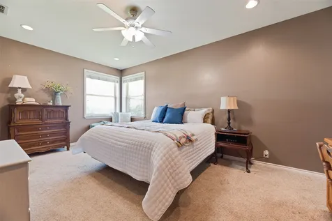 3188 Us Highway 82 Bells TX 75414