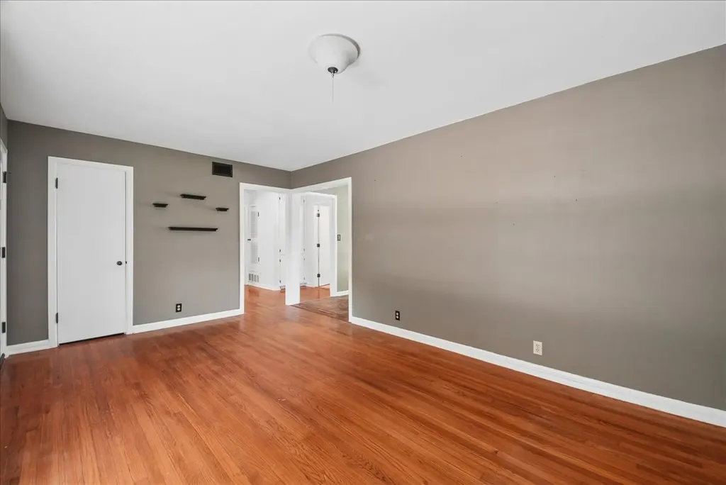 109 Casstevens Street Westworth Village TX 76114
