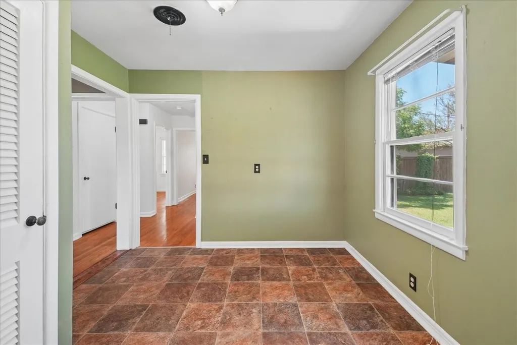 109 Casstevens Street Westworth Village TX 76114