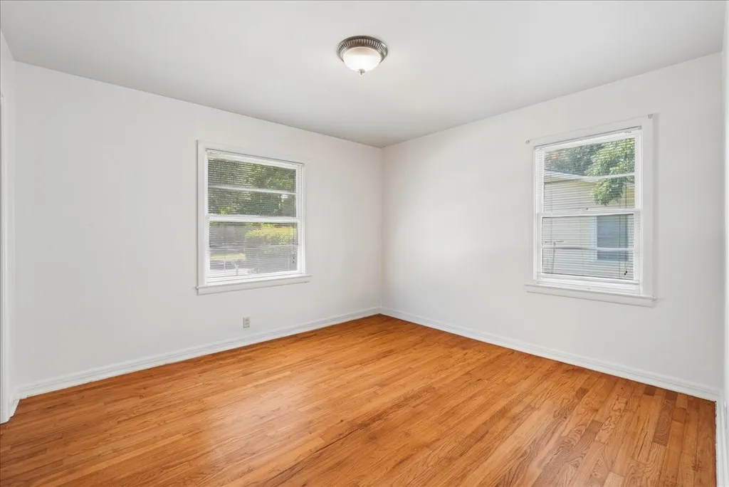 109 Casstevens Street Westworth Village TX 76114