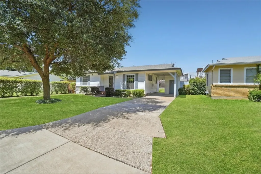 109 Casstevens Street Westworth Village TX 76114