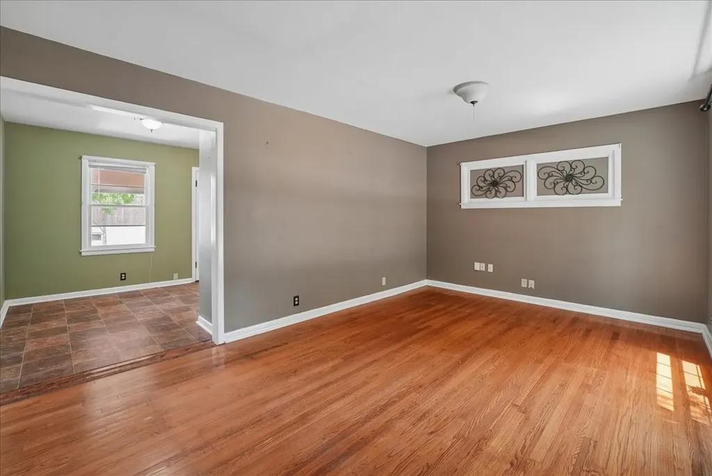 109 Casstevens Street Westworth Village TX 76114