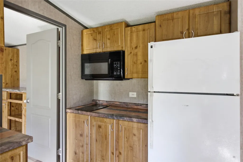 740 E Marshall Avenue Cooper TX 75432