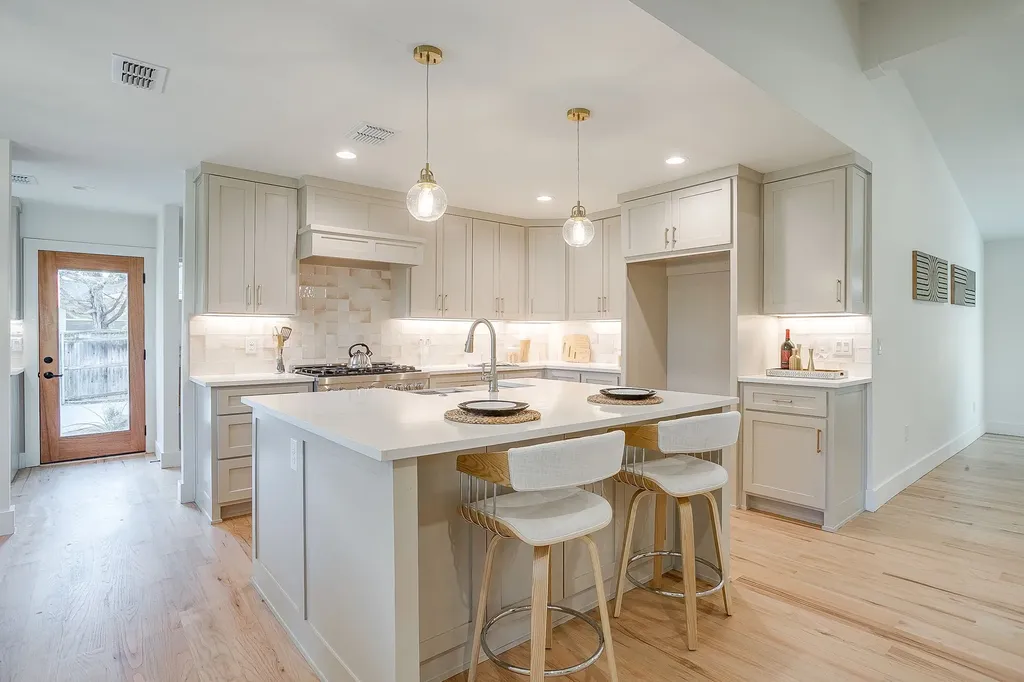 3936 Floyd Drive Fort Worth TX 76116