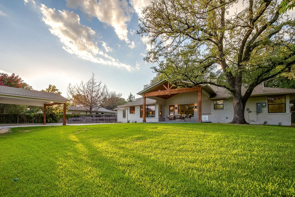 3936 Floyd Drive Fort Worth TX 76116