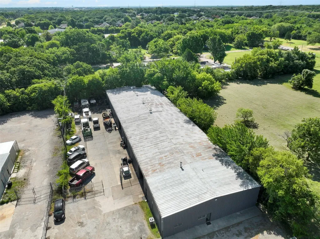 6917 Russell Curry Road Arlington TX 76001