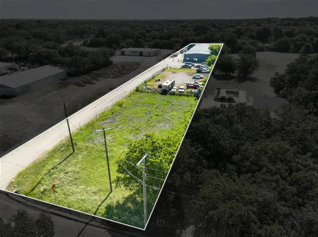 6917 Russell Curry Road Arlington TX 76001