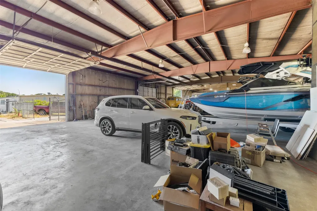 6917 Russell Curry Road Arlington TX 76001