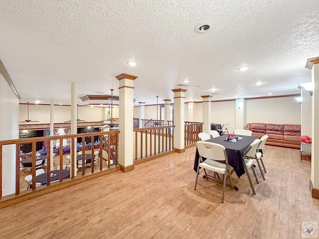101 Runnels De Kalb TX 75559