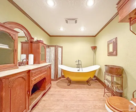 101 Runnels De Kalb TX 75559