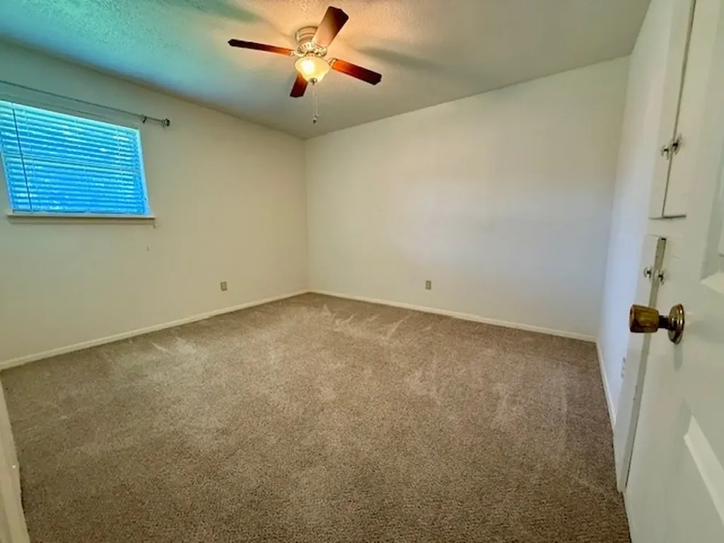 3820 Sagebrush Road Benbrook TX 76116