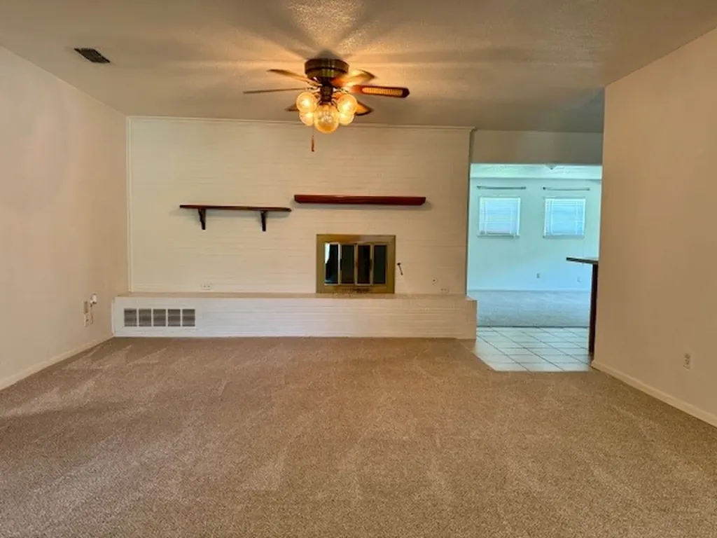 3820 Sagebrush Road Benbrook TX 76116