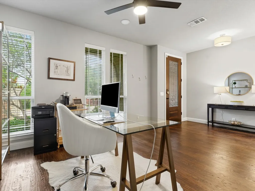 100 Griffith Court Euless TX 76039