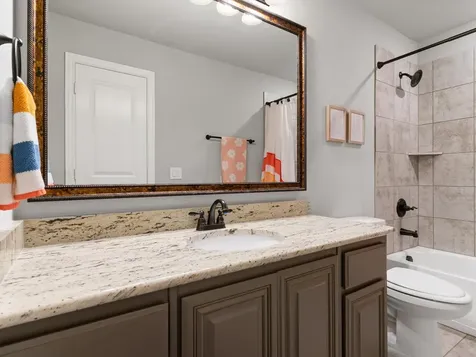 100 Griffith Court Euless TX 76039