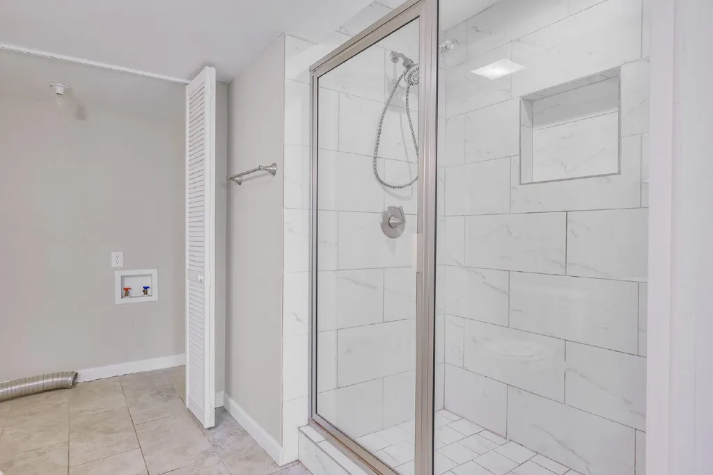 107 Windsor Court Weatherford TX 76086