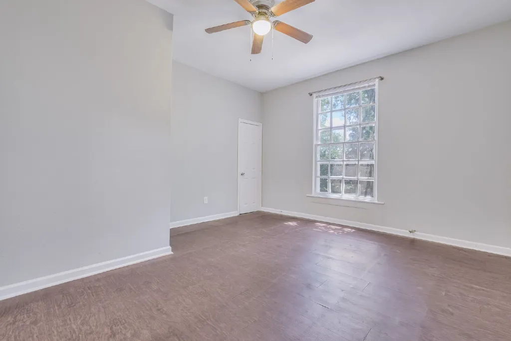 107 Windsor Court Weatherford TX 76086