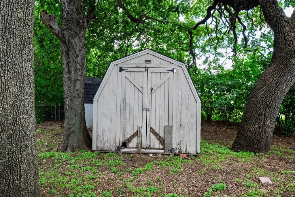107 Windsor Court Weatherford TX 76086