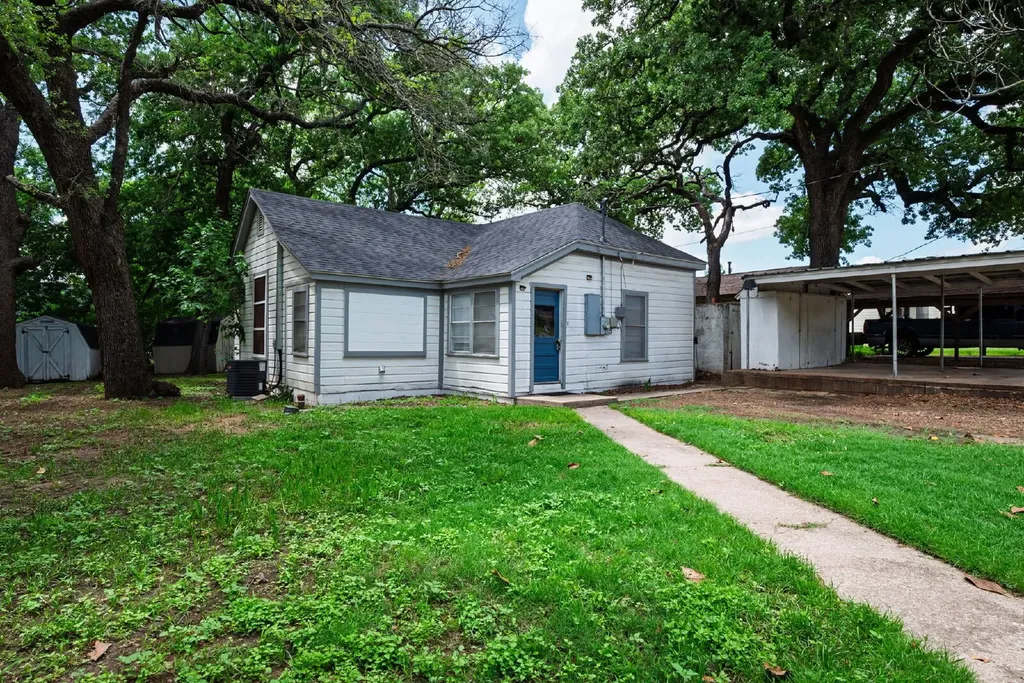 107 Windsor Court Weatherford TX 76086