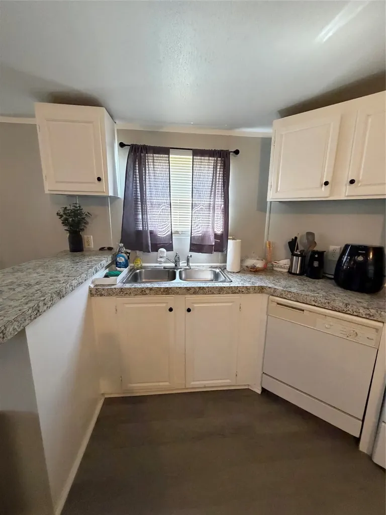 3400 Robinson Drive Waco TX 76706