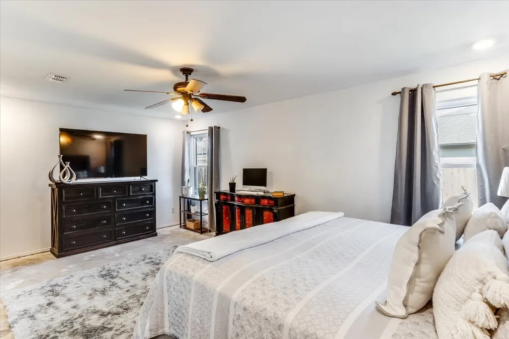 2612 Diver Court Fort Worth TX 76119